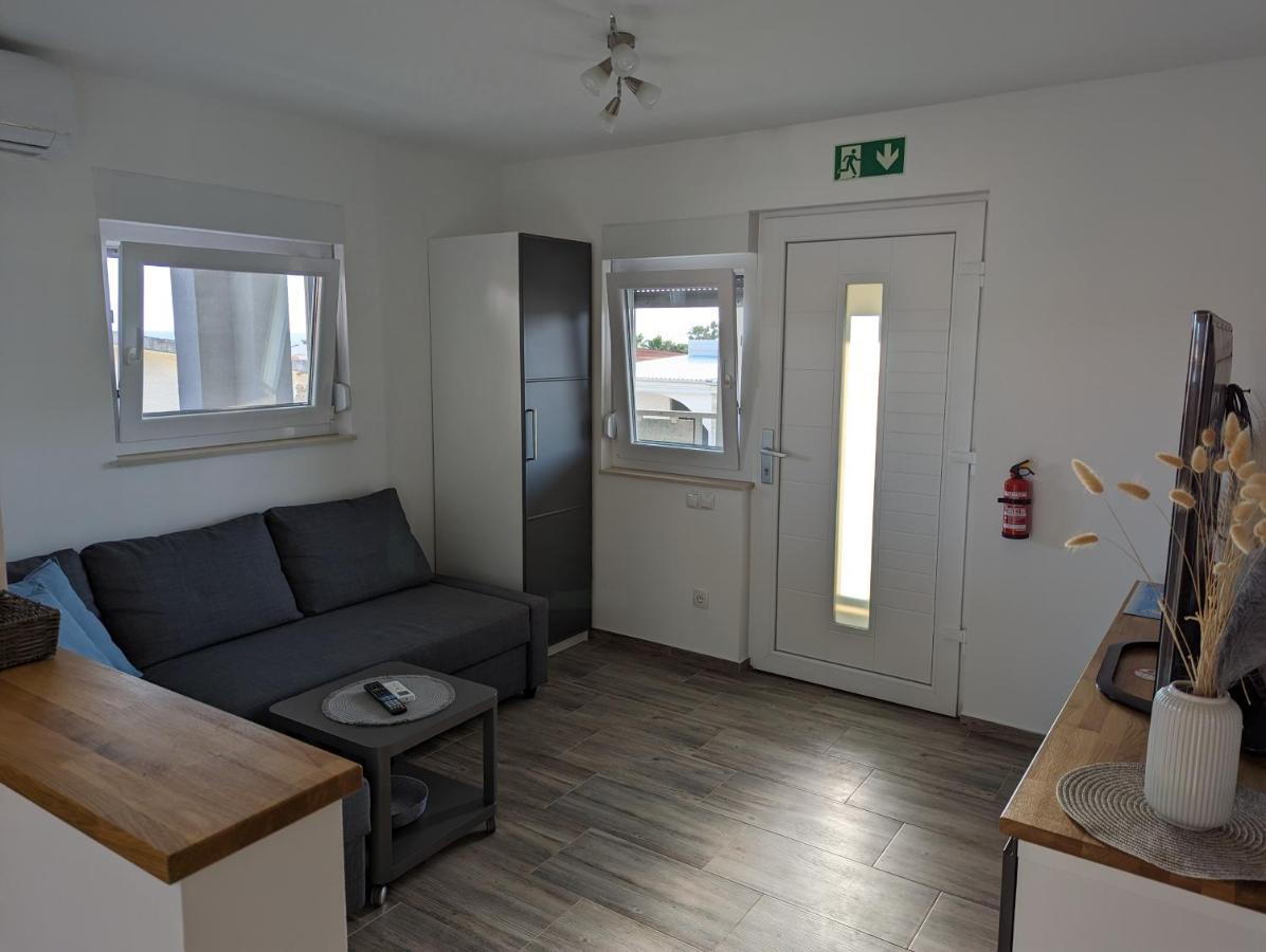 Apartment Lipa Vir Exterior foto